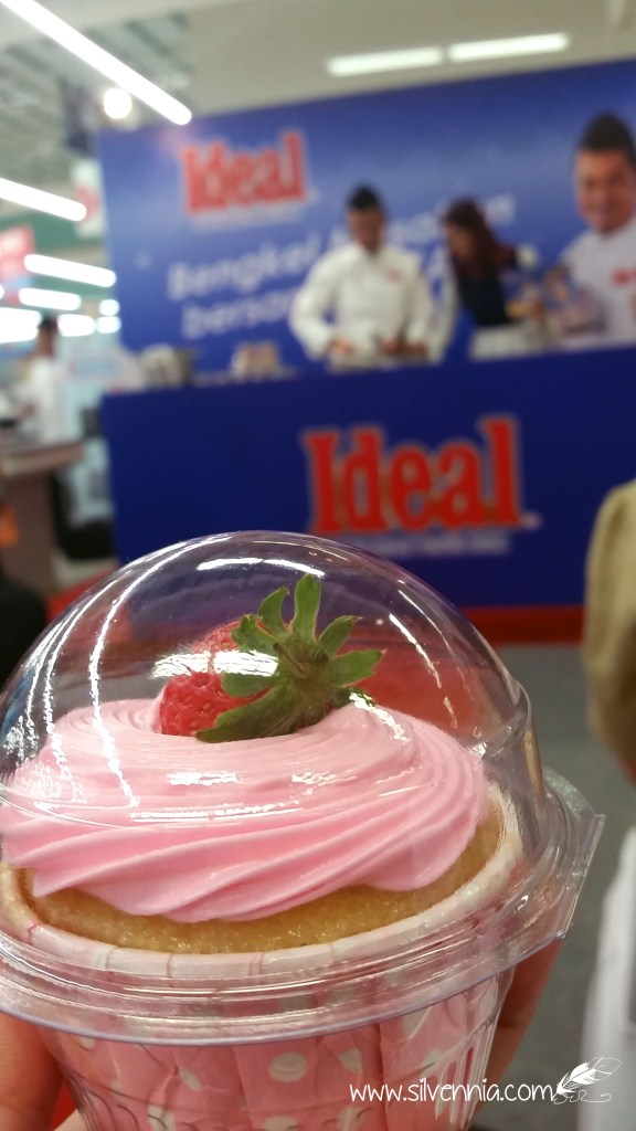 IDEAL® full cream evaporated milk